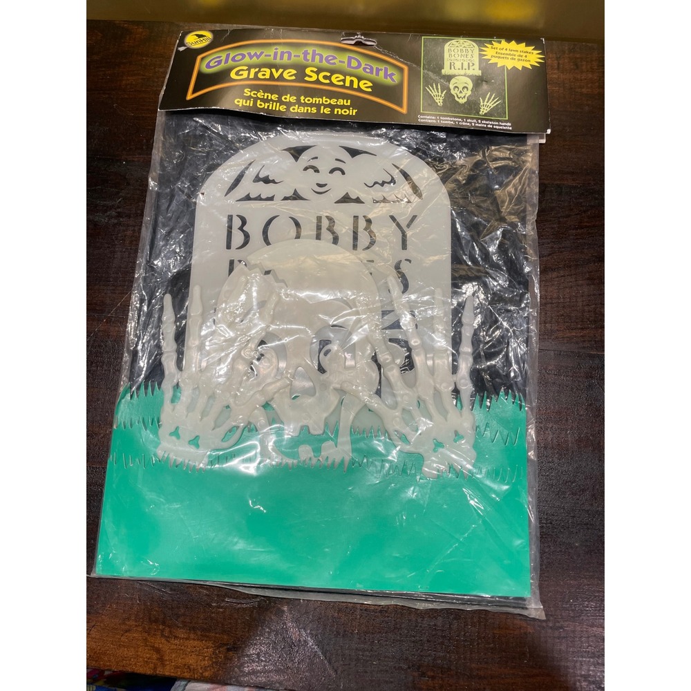 Glow in the Dark Halloween Grave Scene Bobby Bones‎ RIP Decoration 1997